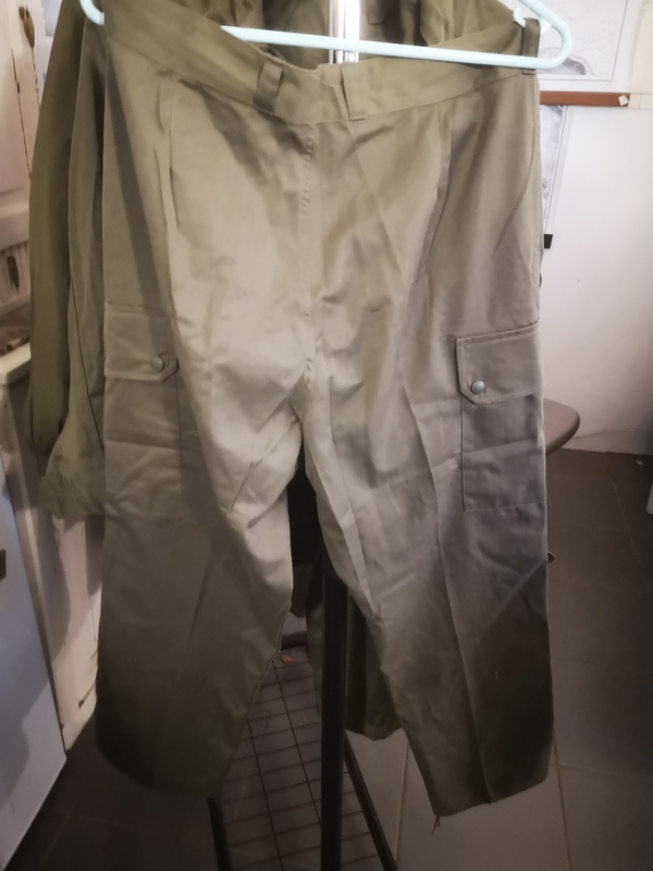 Pantalon cargo armée