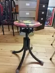 Adjustable workshop stool