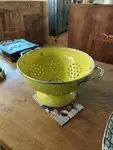 Vintage enameled colander 