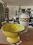 Vintage enameled colander 